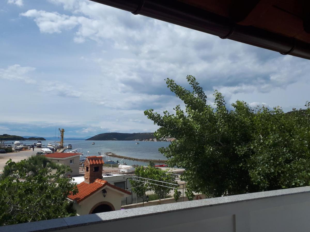 Gvacic House Apartment Supetarska Draga Exterior photo